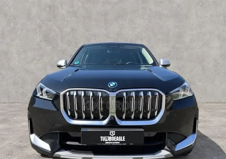 BMW iX 2023 Noir