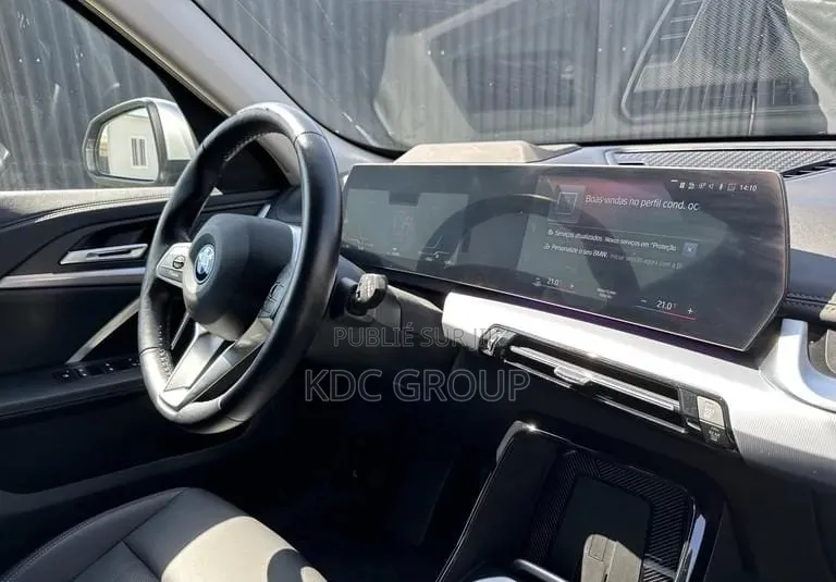 BMW iX 2023 Noir