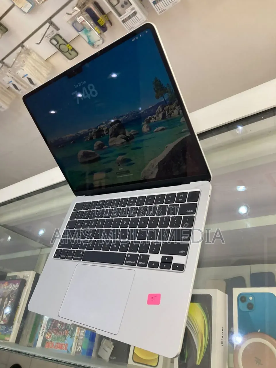 Nouveau Ordinateur portable Apple MacBook 16GB Apple M4 SSD 512GB