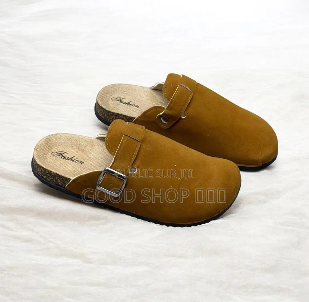 Mules Sabots en Suède Avec Boucle