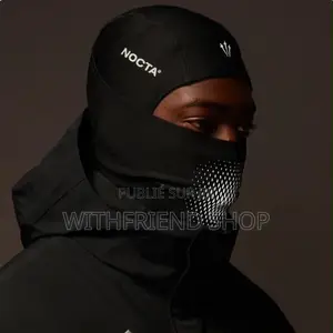 Cagoule NOCTA – Noire, Logo Réfléchissant
