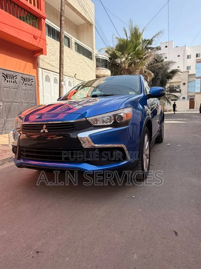 Mitsubishi Outlander 2017 Bleu