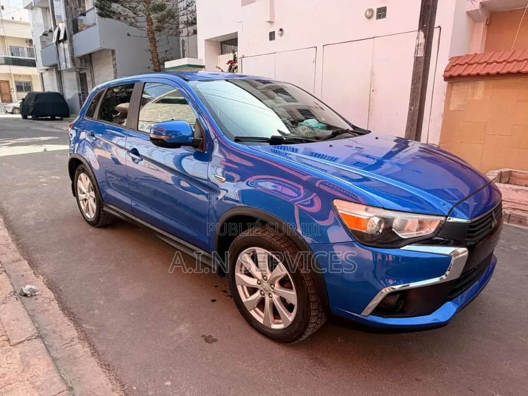 Mitsubishi Outlander 2017 Bleu