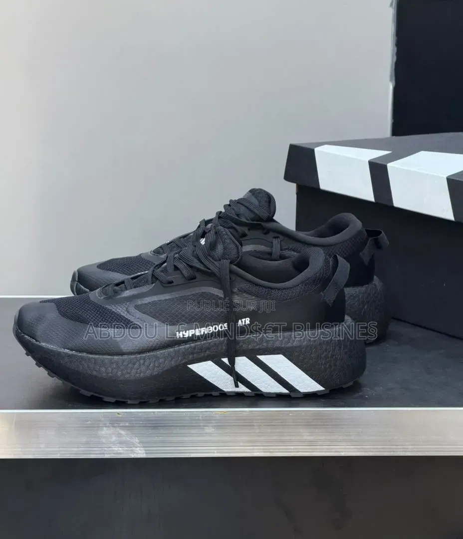 Adidas Hyperboost ATR Noir Disponible