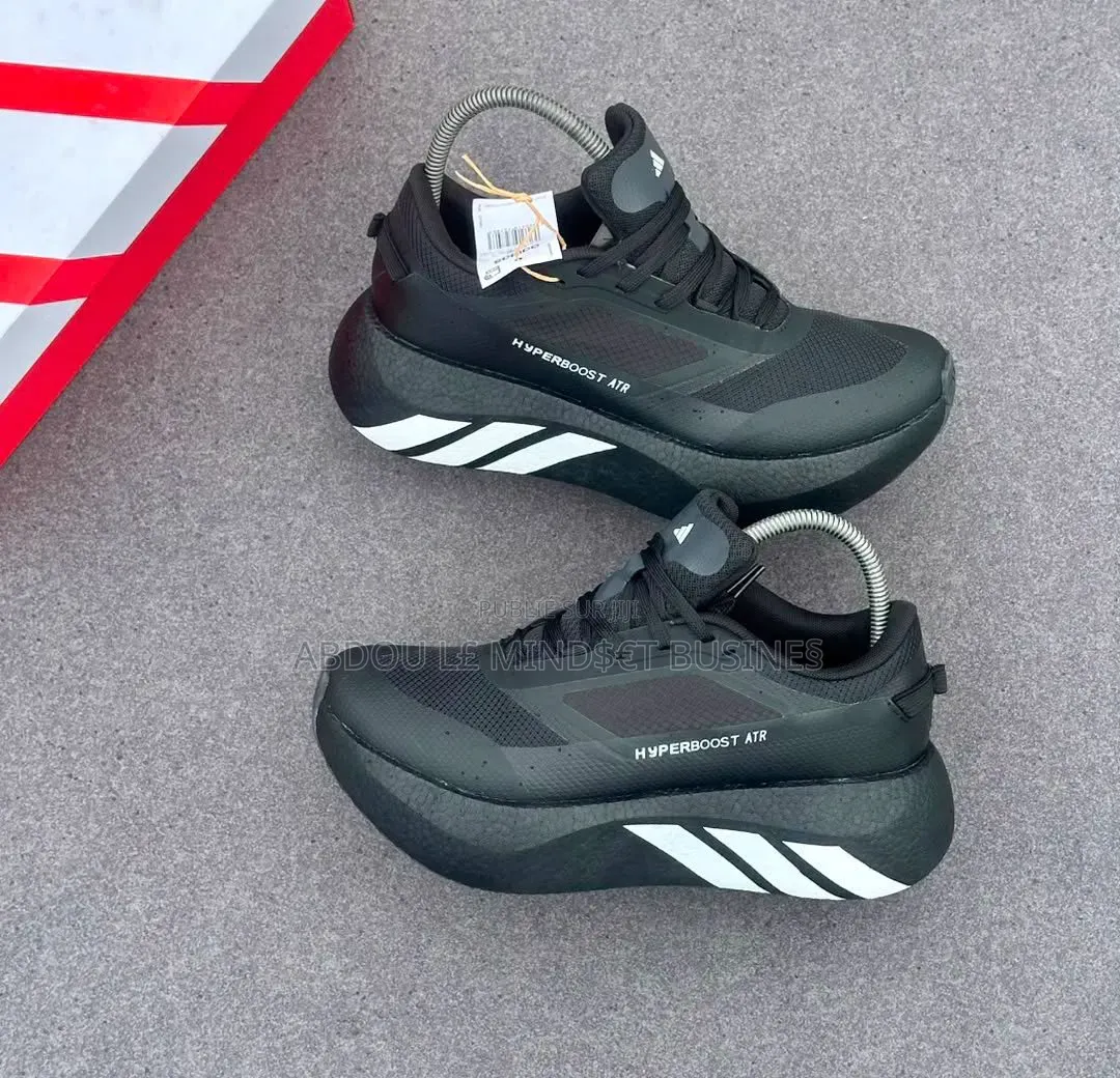 Adidas Hyperboost ATR Noir Disponible