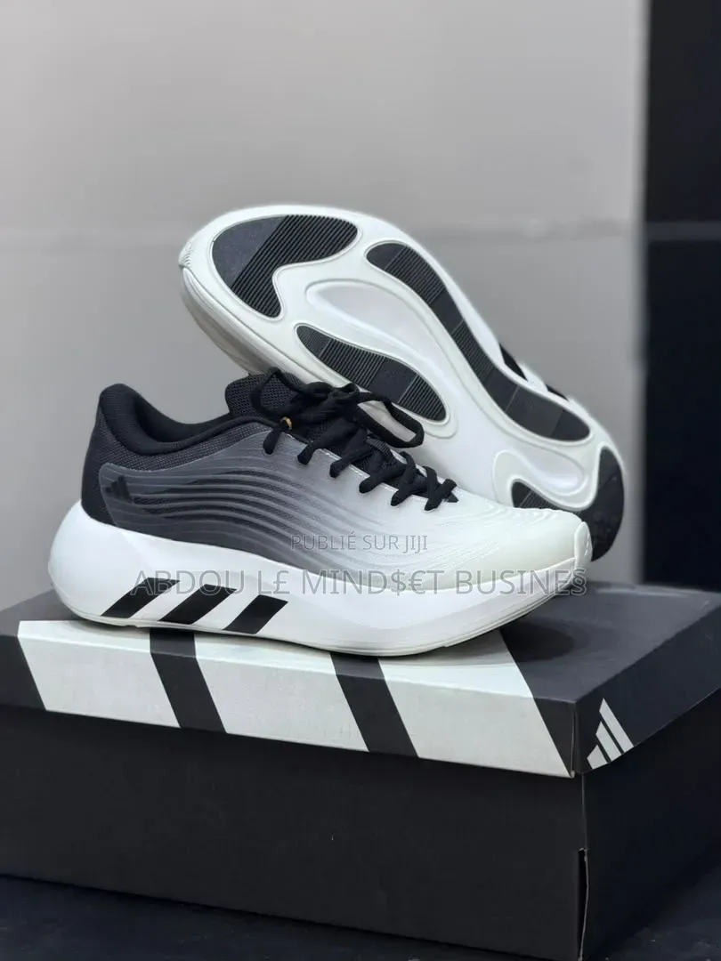 Adidas Hyperboost ATR Blanc Disponible