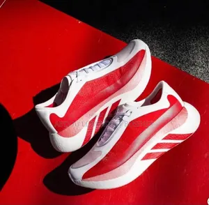 Adidas Hyperboost ATR Rouge Disponible