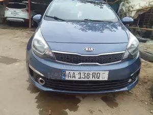 Kia Rio 2016 Gris