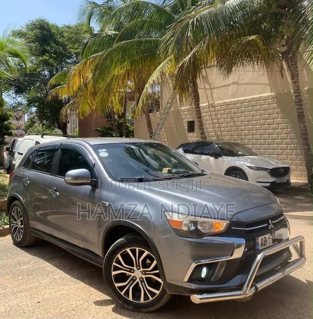 Mitsubishi Outlander 2018 Gris