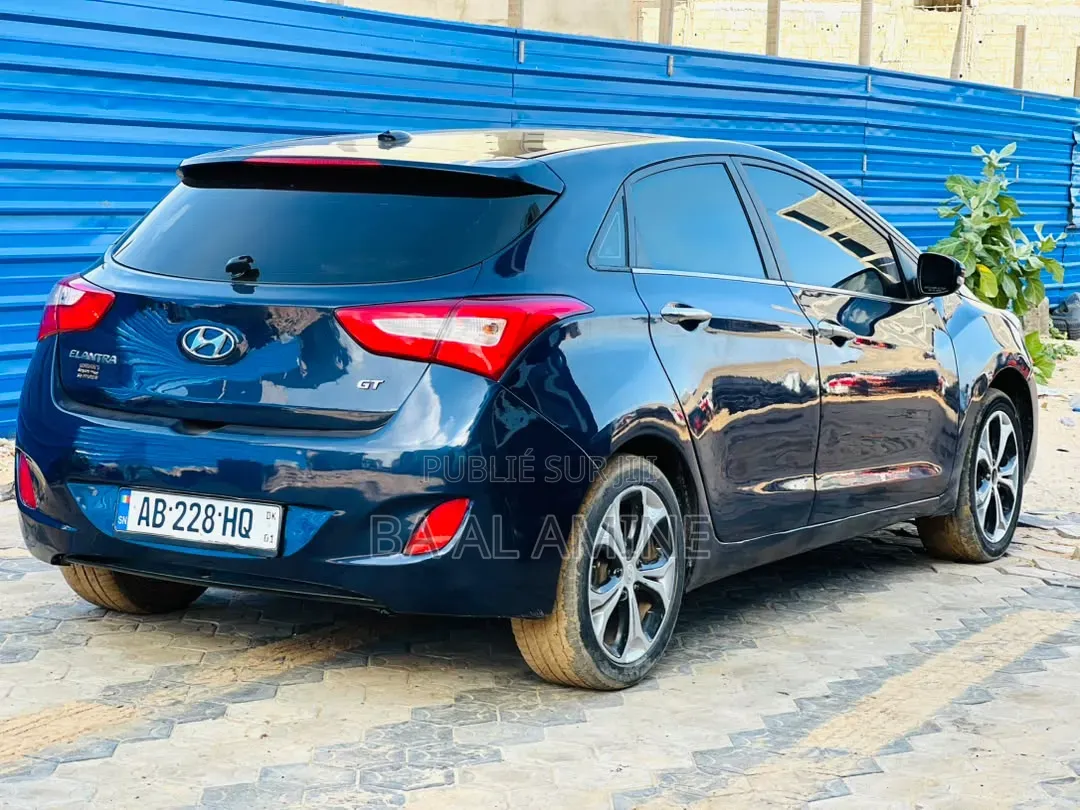 Hyundai Elantra 2013 Bleu