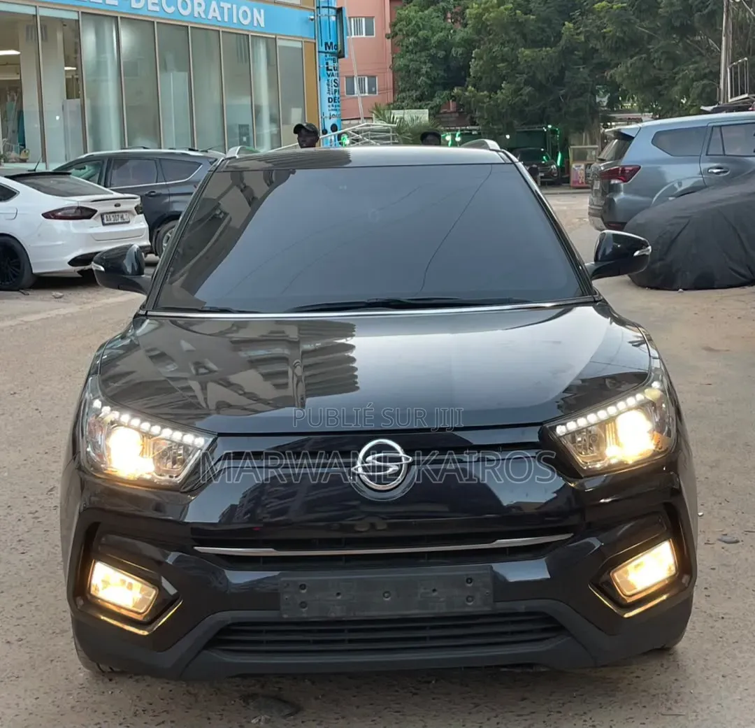 SsangYong Tivoli 2017 Noir