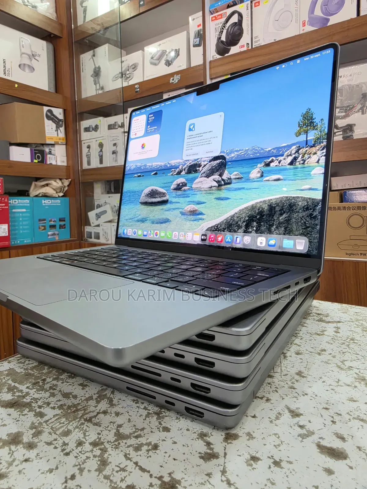 Nouveau Apple MacBook Pro 2021 M1 16GB Apple M1 Pro SSD 512GB