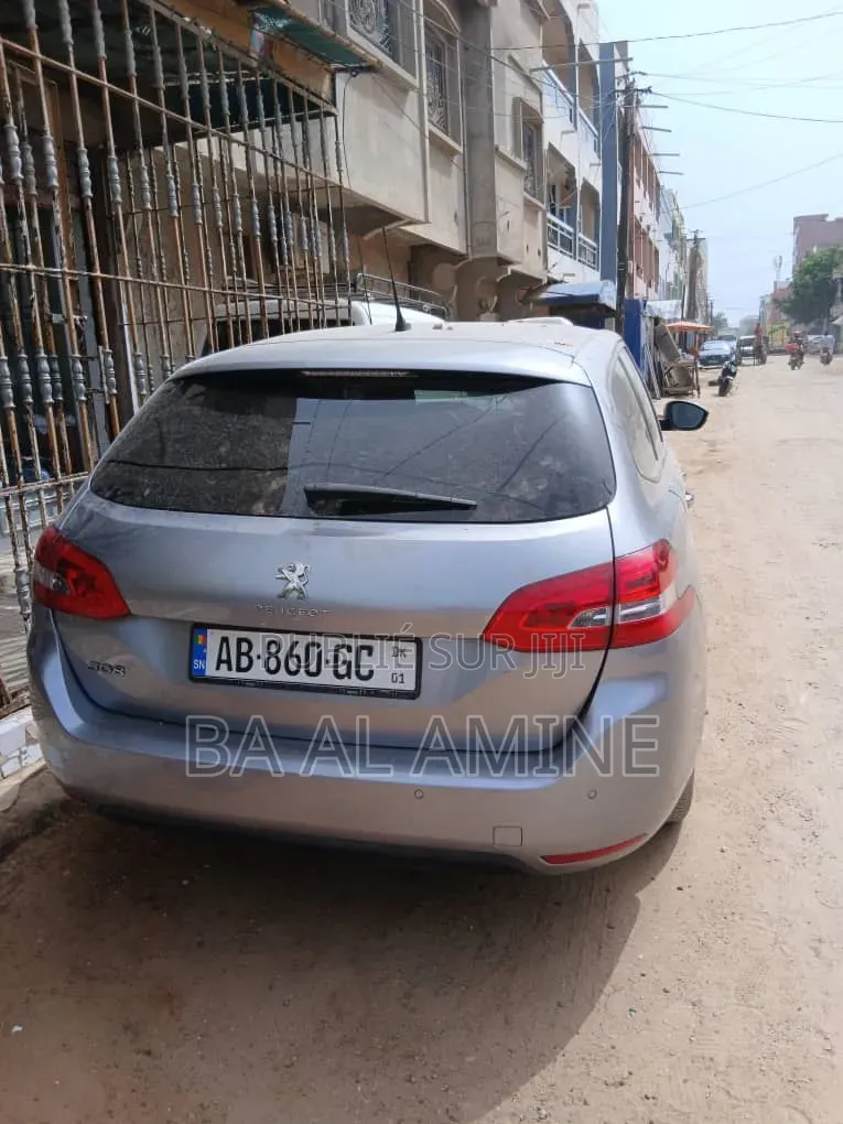 Peugeot 308 2017 Gris