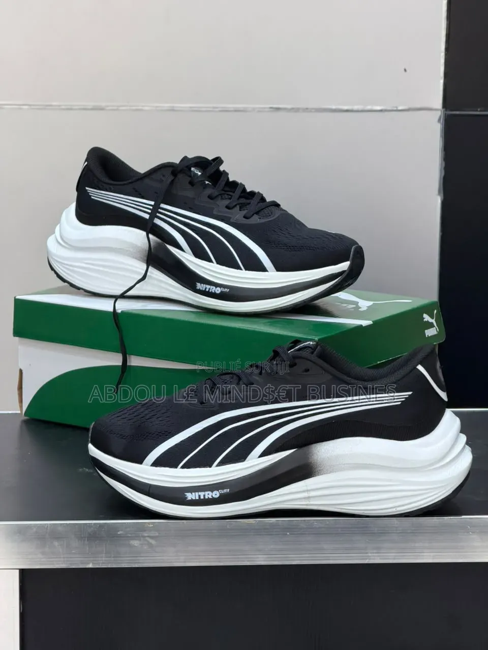 Puma Speed Noir-Blanc Disponible