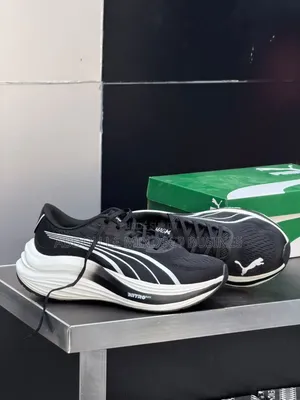 Puma Speed Noir-Blanc Disponible