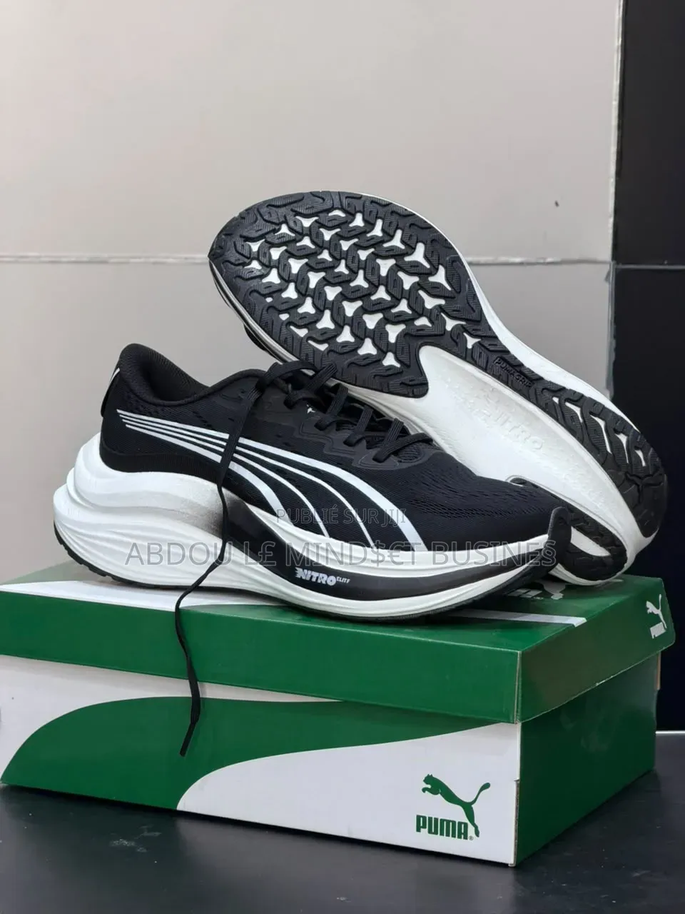 Puma Speed Noir-Blanc Disponible