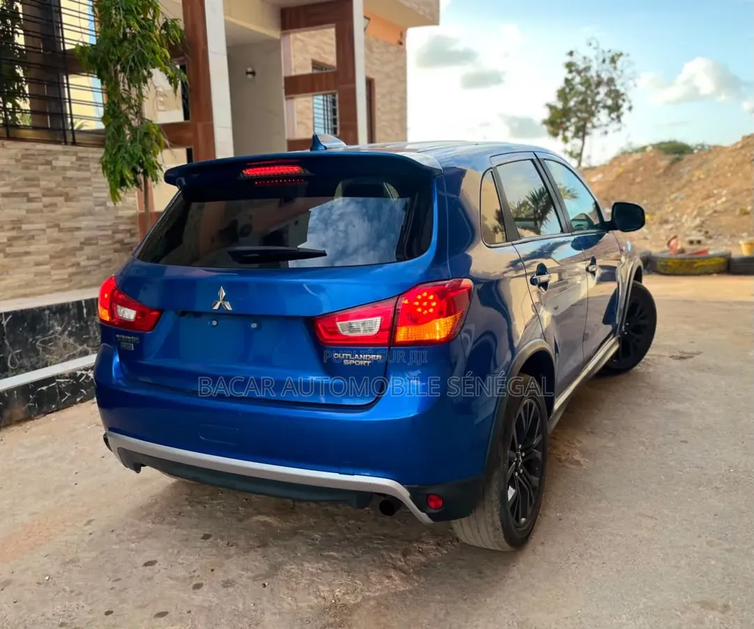 Mitsubishi Outlander Sport LE 2.0 2017 Bleu