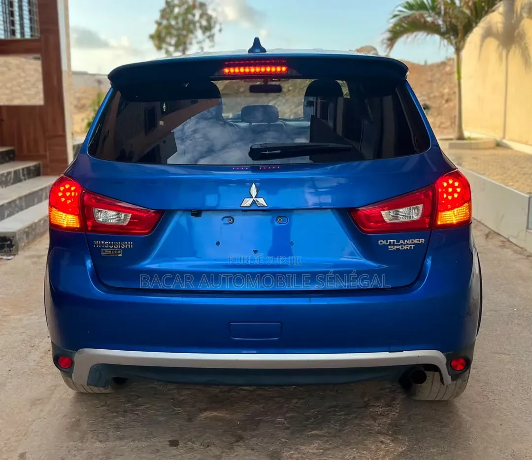 Mitsubishi Outlander Sport LE 2.0 2017 Bleu