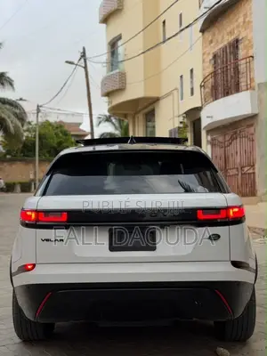 Land Rover Range Rover Velar 2023 Blanc