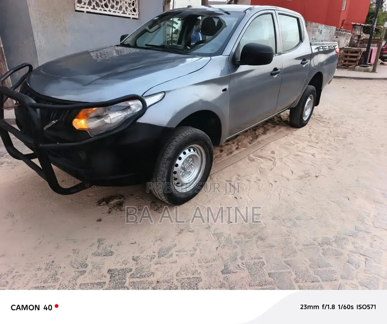 Mitsubishi L200 2016 Gris