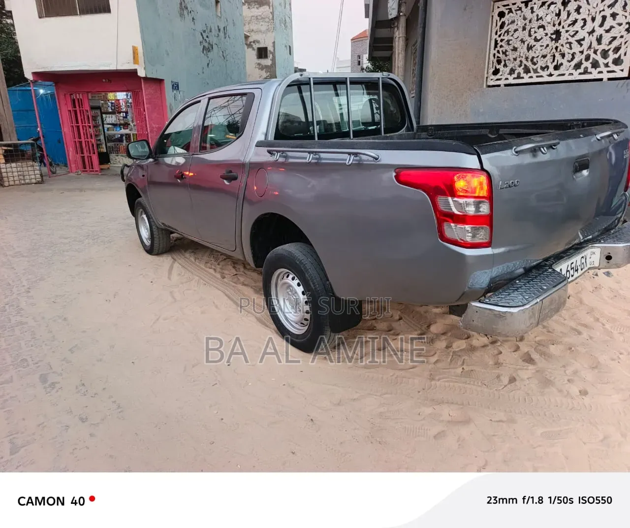 Mitsubishi L200 2016 Gris