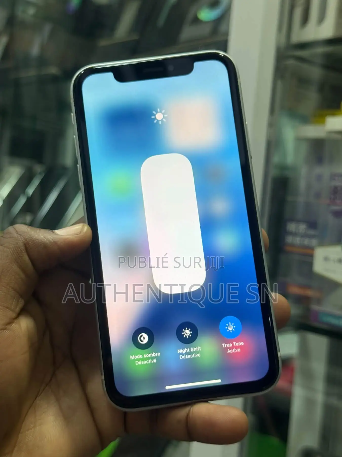 Nouveau Apple iPhone XR 128 GB Blanc