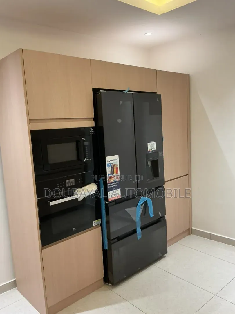 4chbre Appartement dans Appartement A Louer à Vendre