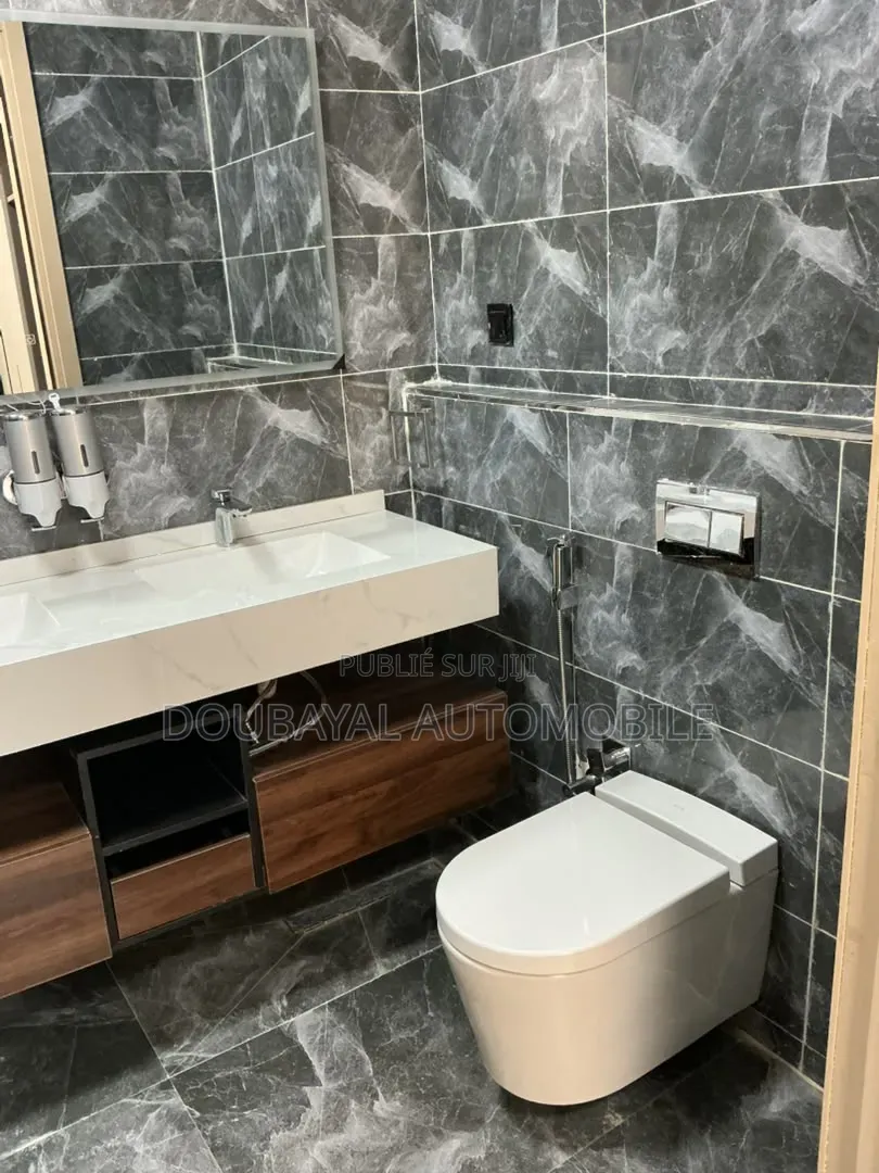 4chbre Appartement dans Appartement A Louer à Vendre