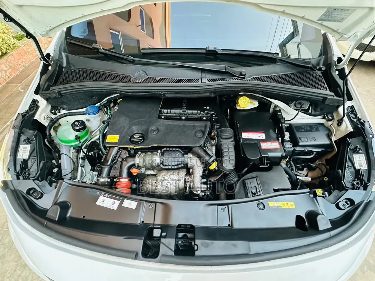 Peugeot 2008 2018 Blanc