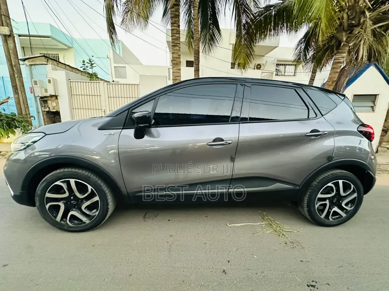 Renault 30 2018 Marron