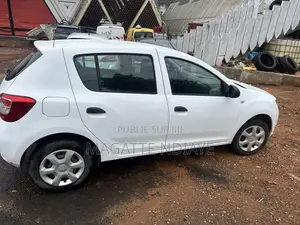 Dacia Sandero 2012 Blanc