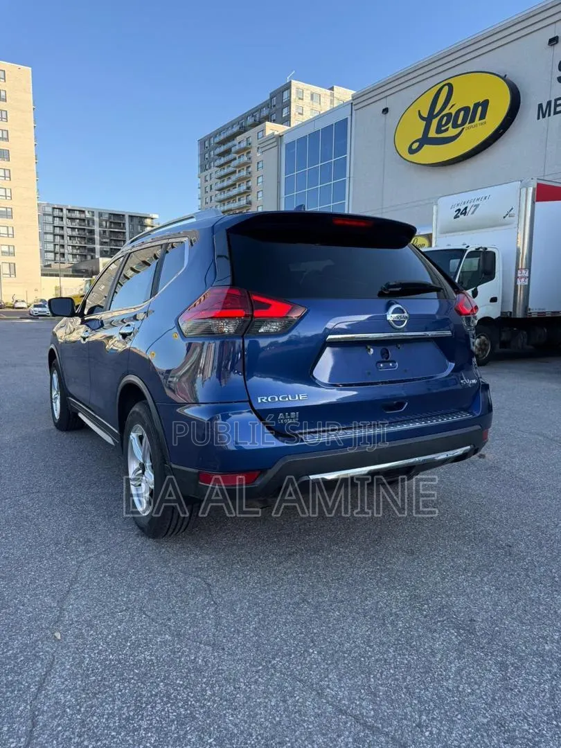 Nissan Rogue 2017 Bleu
