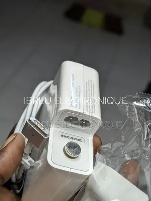 Chargeur MacBook Air