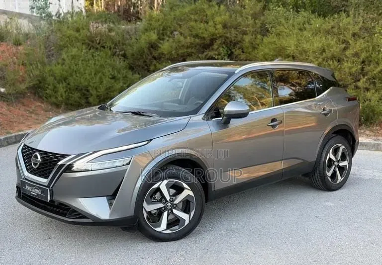 Nissan Qashqai 2021 Gris