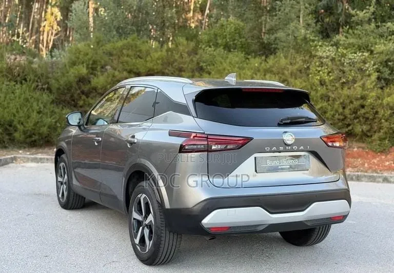 Nissan Qashqai 2021 Gris