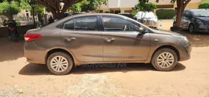 Toyota Yaris 2019 Marron