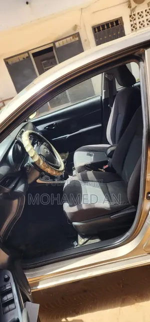 Toyota Yaris 2019 Marron