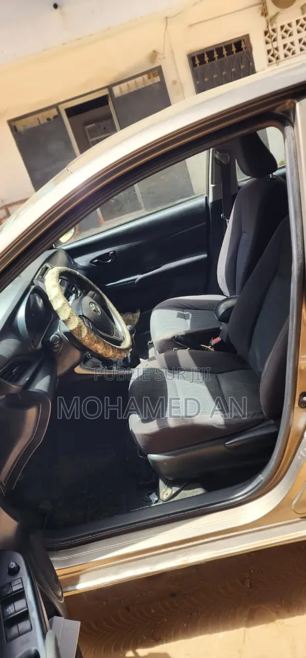 Toyota Yaris 2019 Marron