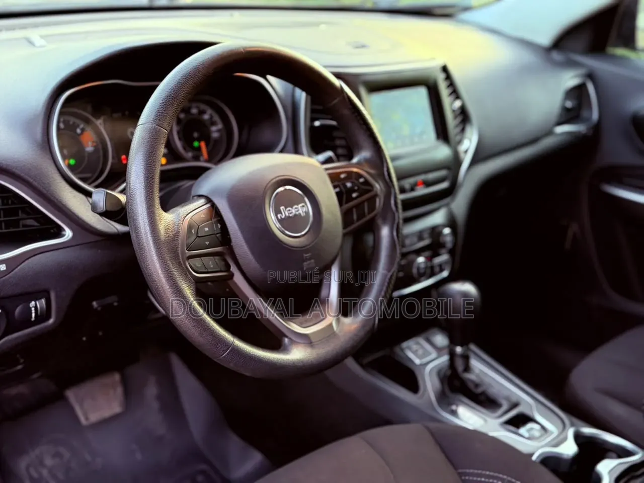 Jeep Cherokee 2019 Noir Mat