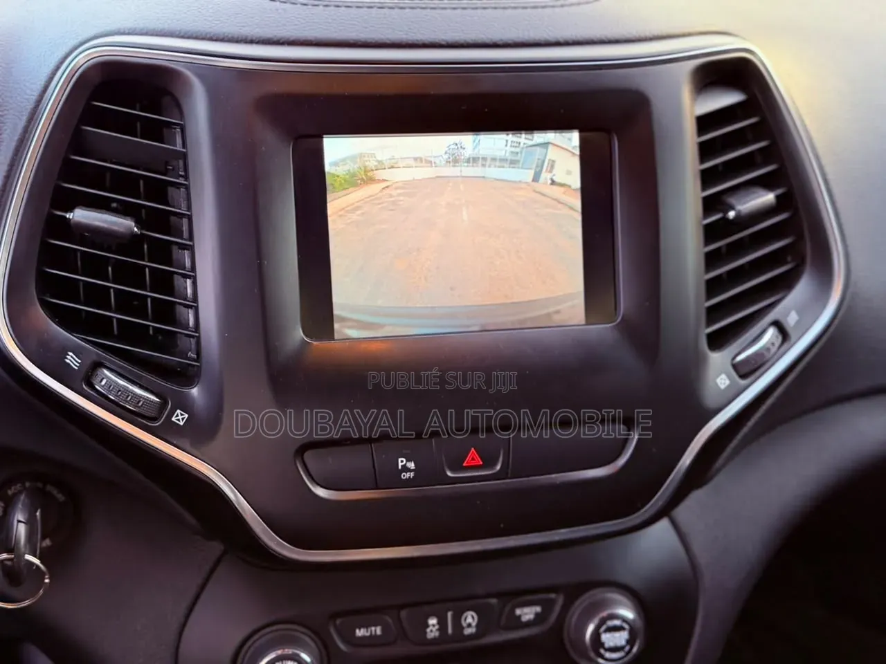 Jeep Cherokee 2019 Noir Mat