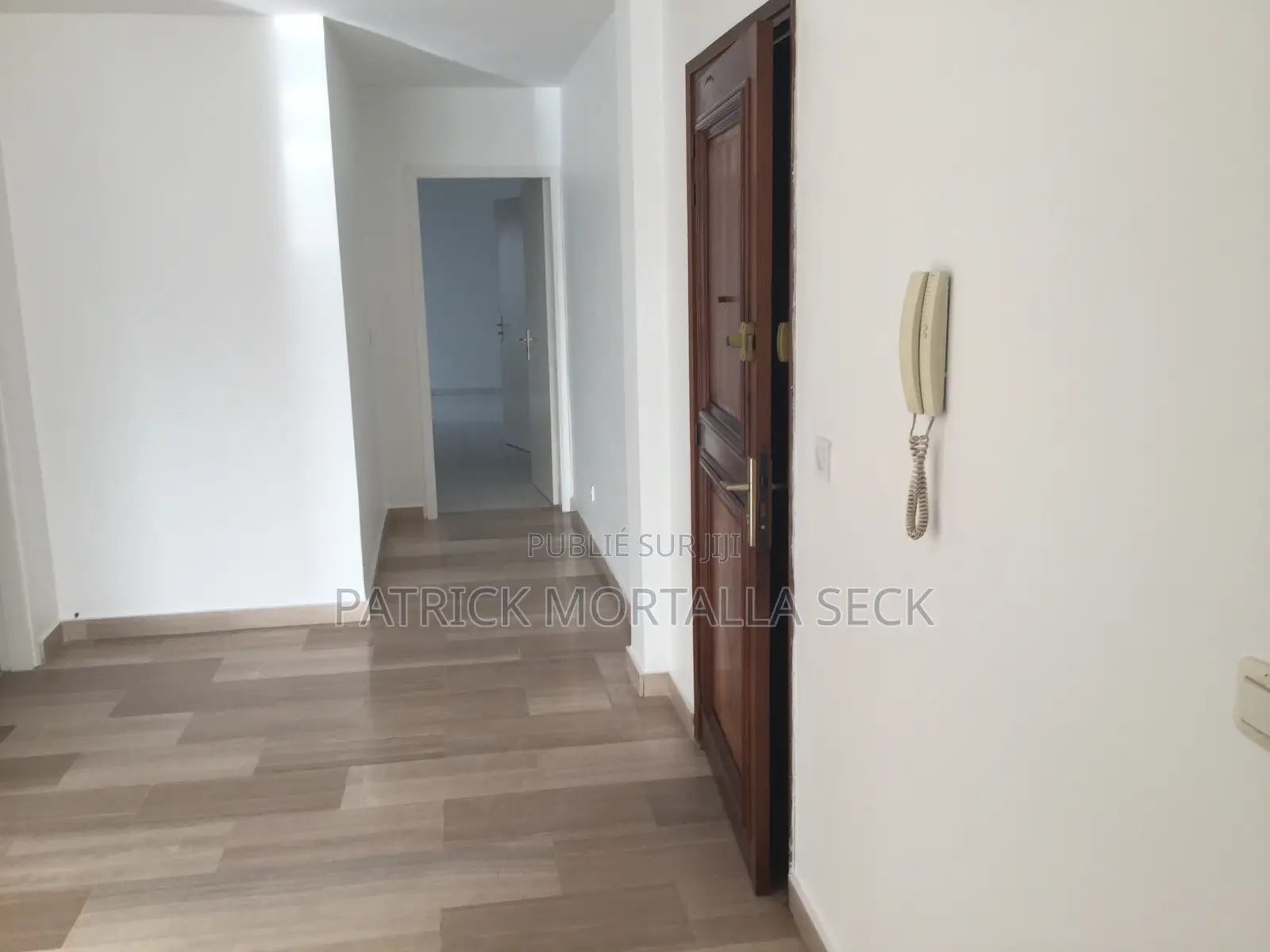 3chbre Appartement dans Dakar Plateau à Louer