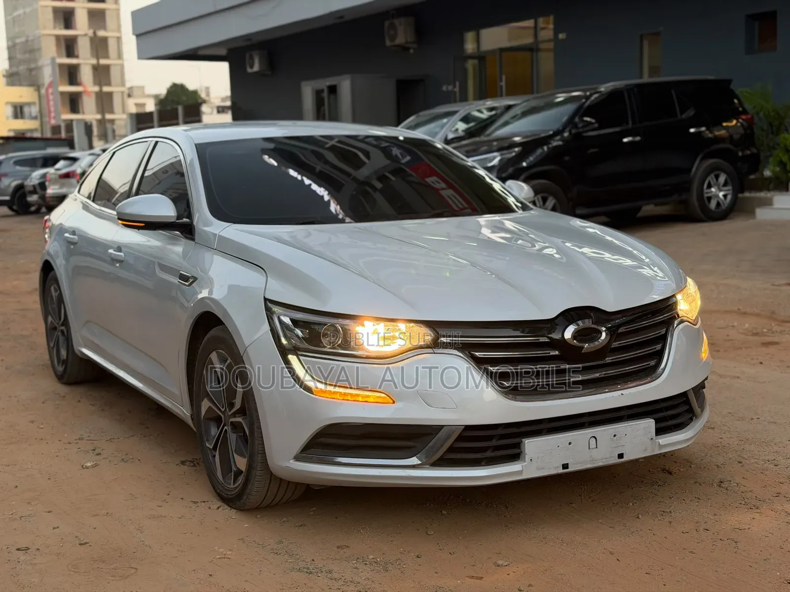 Renault Samsung SM6 2018 Gris