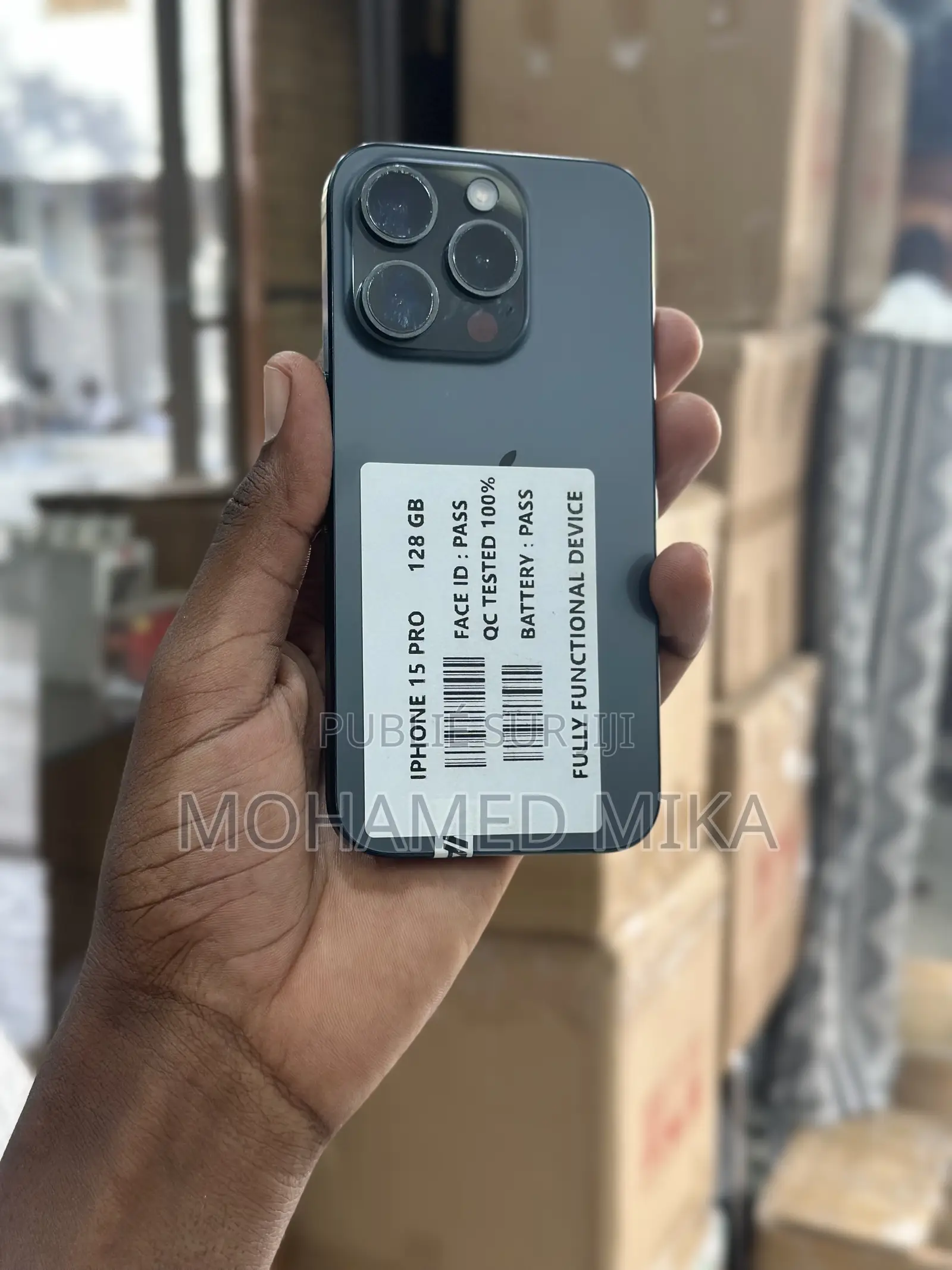 Nouveau Apple iPhone 15 Pro 128 GB Noir