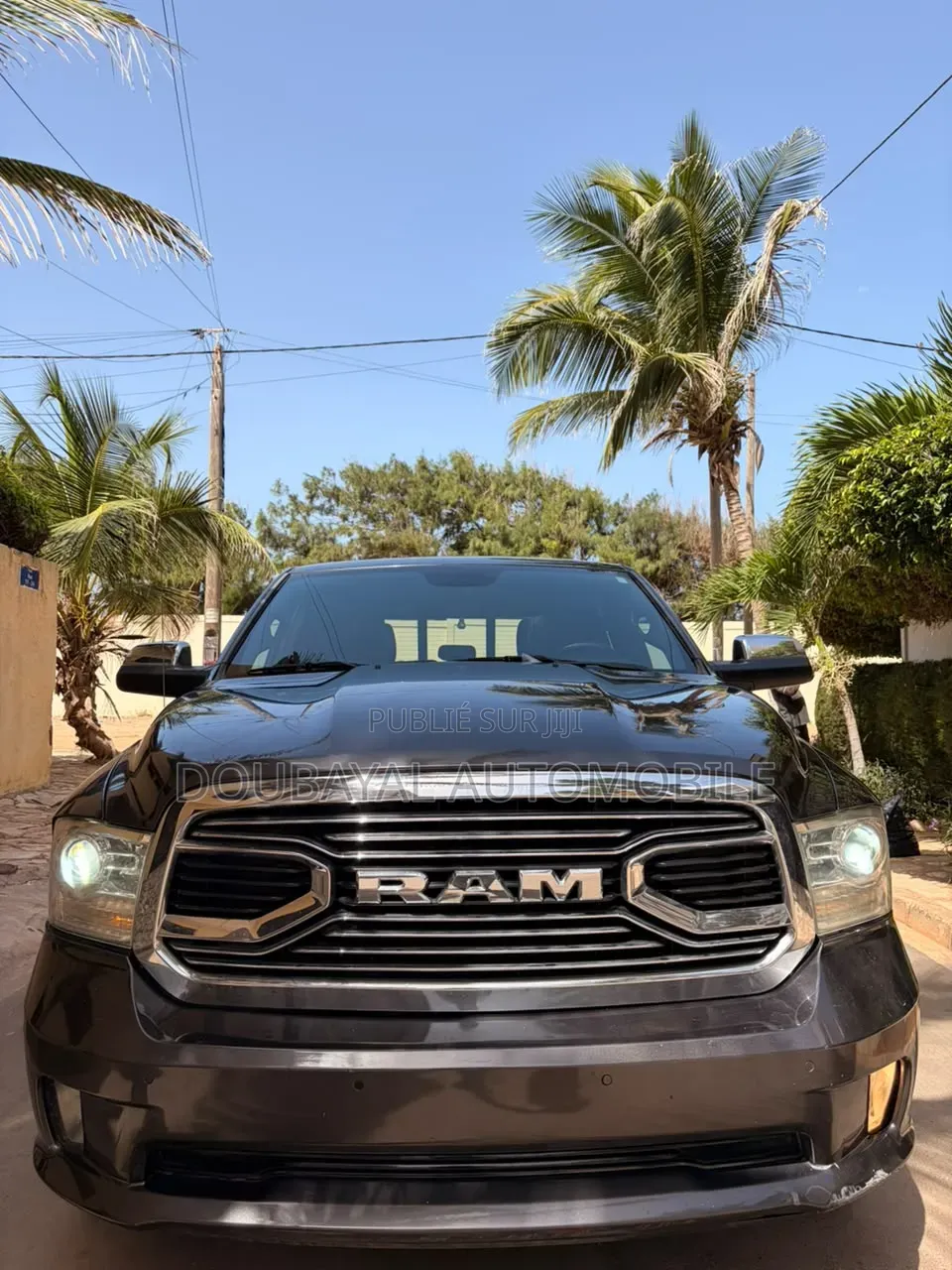 Dodge RAM 2016 Gris