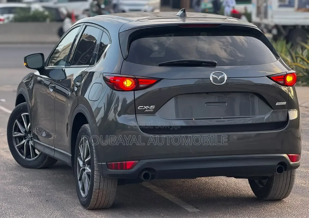 Mazda CX-5 2018 Noir Mat