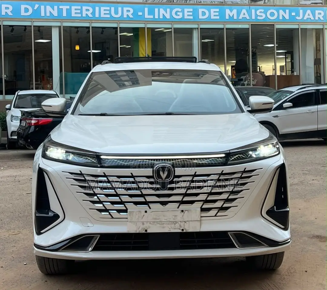 Nouveau Changan UNI-K 2025 Blanc