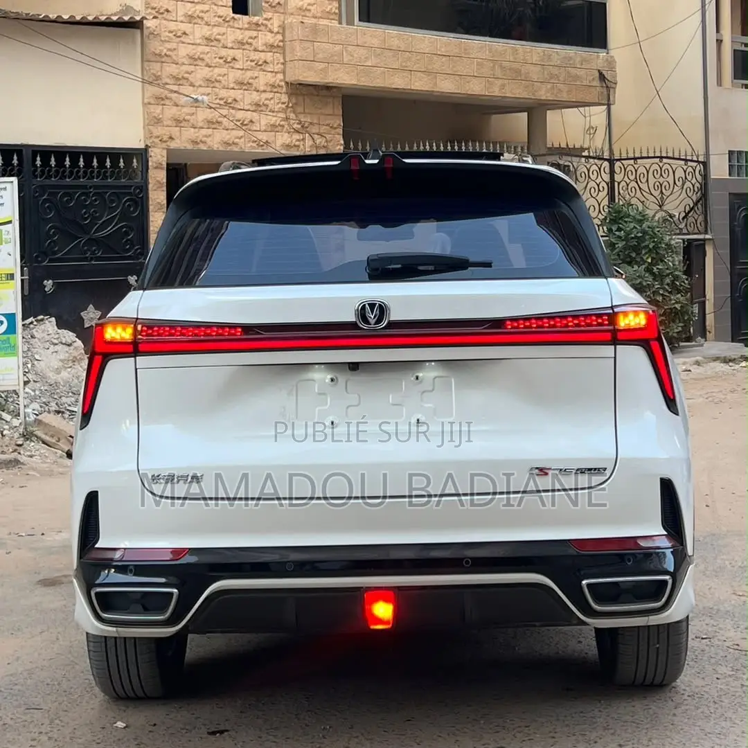 Nouveau Changan UNI-K 2025 Blanc