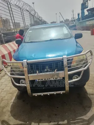 Mitsubishi L200 2017 Bleu