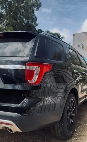 Ford Explorer 2017 Noir