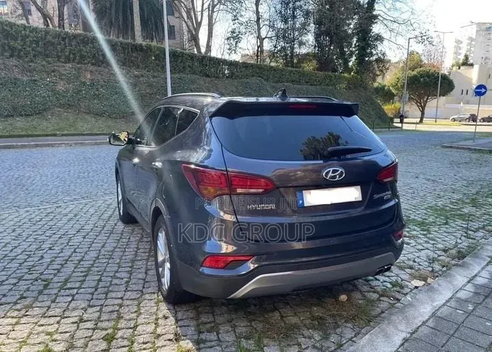 Hyundai Santa Fe 2017 Noir